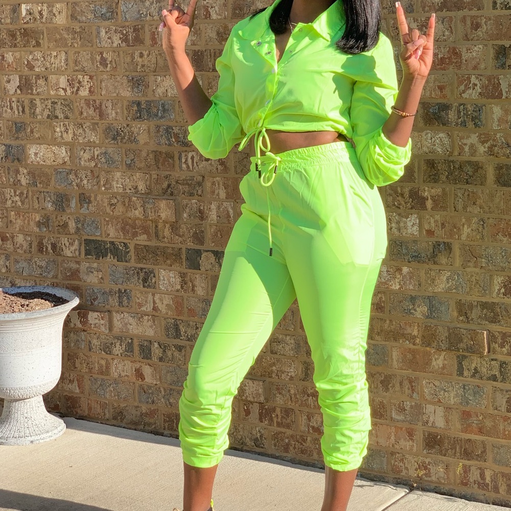 Lime green 2 piece set